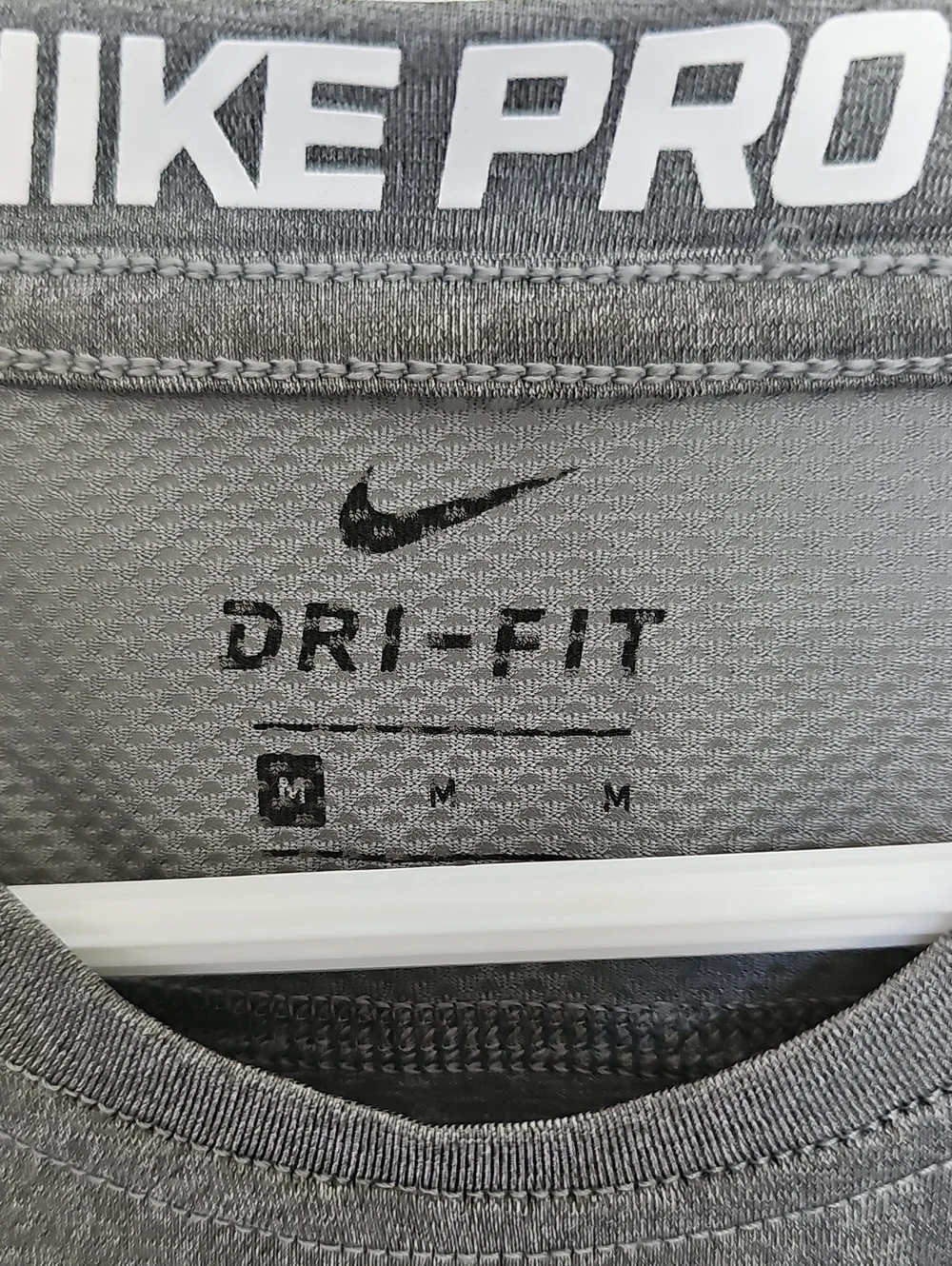 Nike Pro Gray Short Sleeve Dri-FIT Training Tee with White Swoosh Boys Ss M